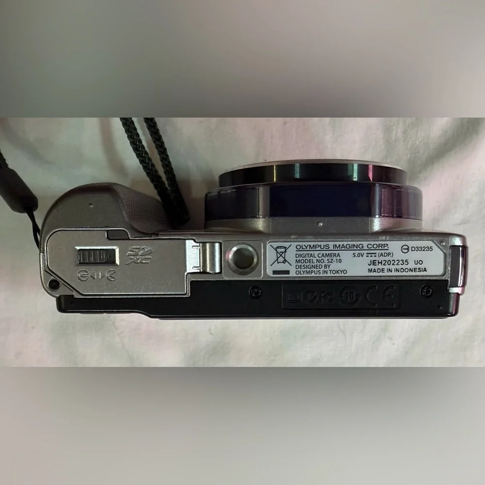 🔥Olympus SZ-10 Silver 14.0MP digital compact camera🔥 WORKING -TESTED